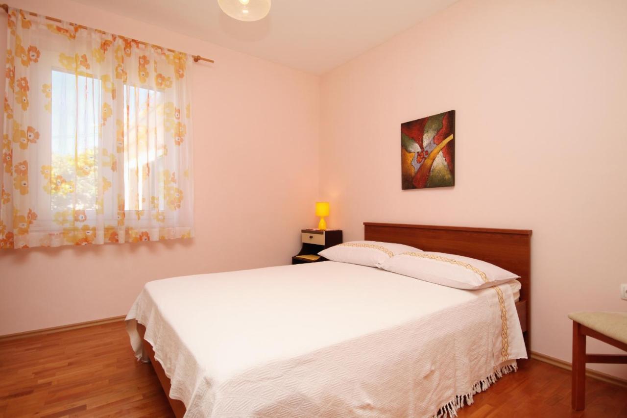 Apartments With A Parking Space Slatine, Ciovo - 8658 Екстер'єр фото